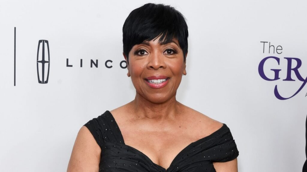 How old is Shirley Strawberry